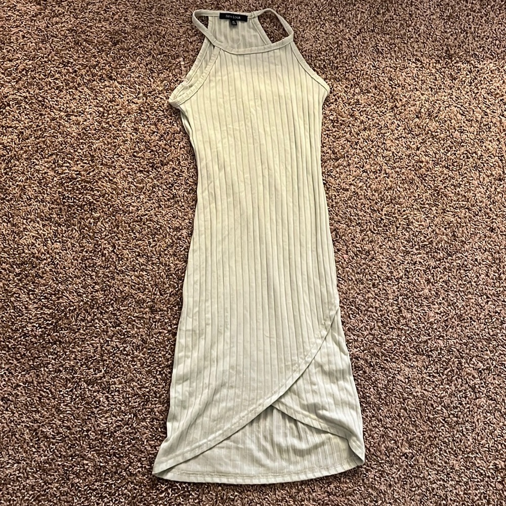 Light green dress
